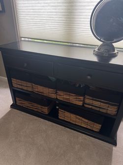 Black console