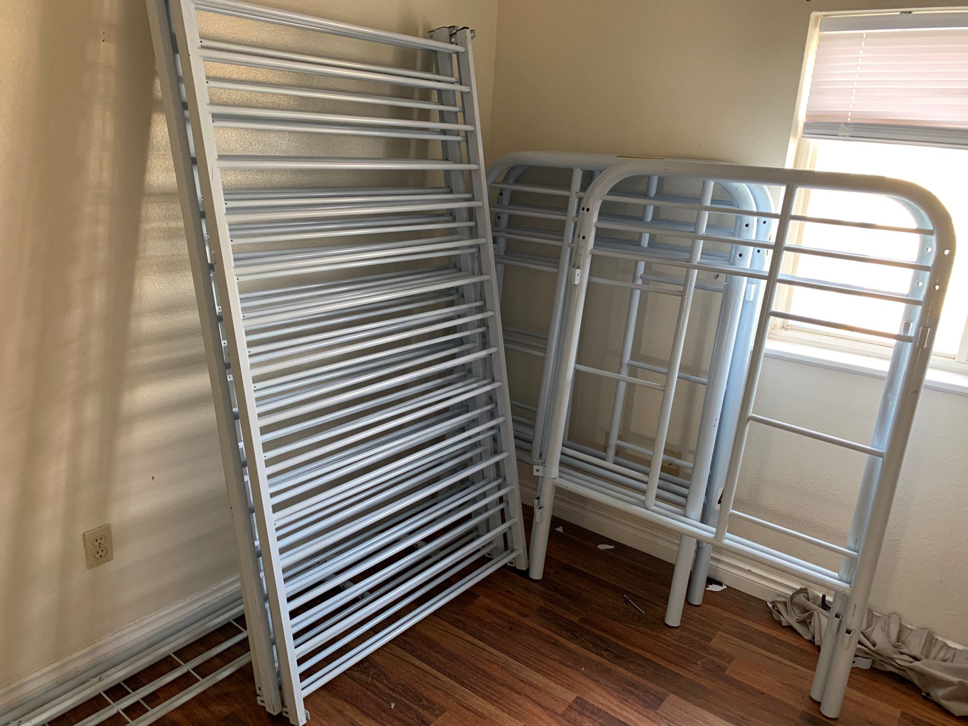 FREE scrap metal ! Bunk bed frames !