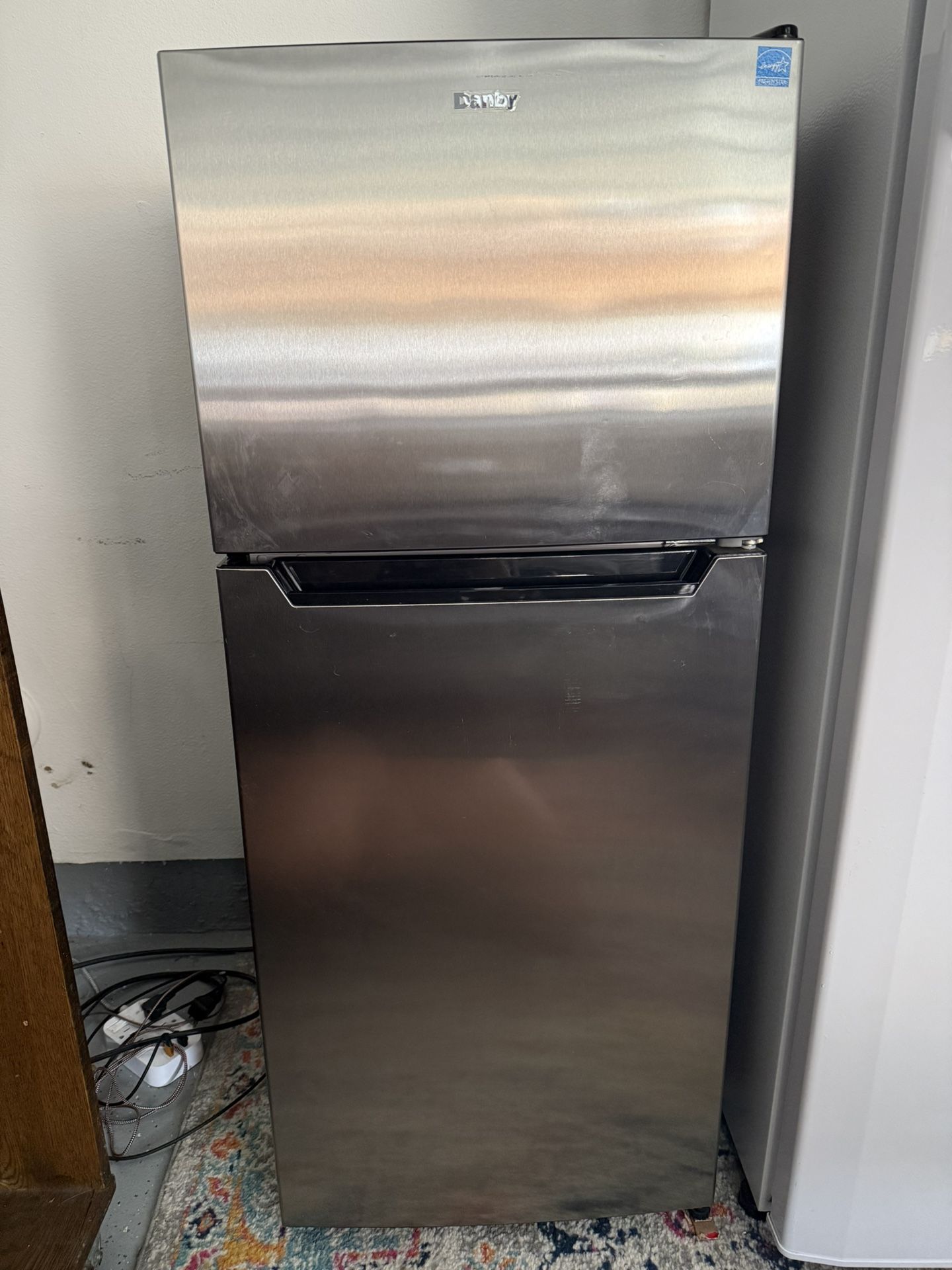 Small Fridge With Freezer