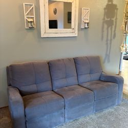 Recliner Sofa Like New 
