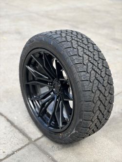 Fuel FC404 22x10 6x139.7 with TBB TS-37 A/T Tires available we finance