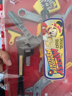 Mickey mouse tool set