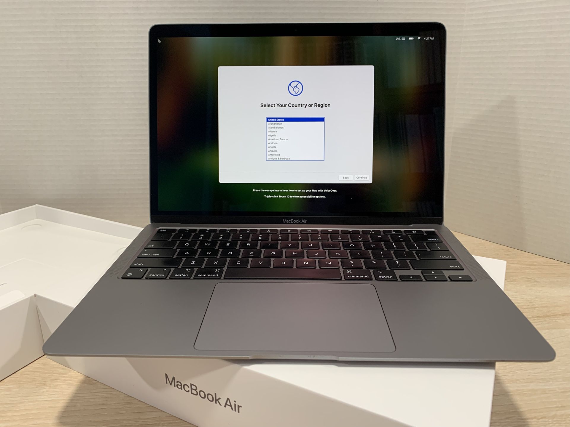 $400, Apple Care+ July 2027, M1/8GB/256GB, 13" MacBook Air 13” (2020), Exceptional Value!