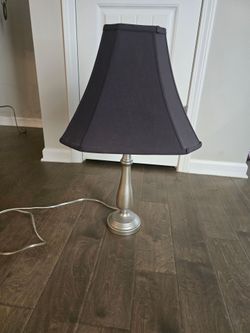 Table lamp