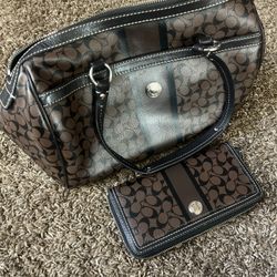 Coach purse and wallet