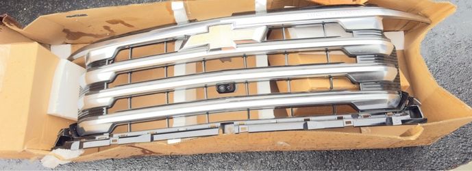 2022-2026 Chevrolet Silverado High Country Grille OEM