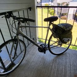 Giant Escape 2 Hybrid Bike