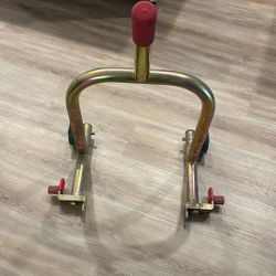 Pit Bull Motorcycle Stand