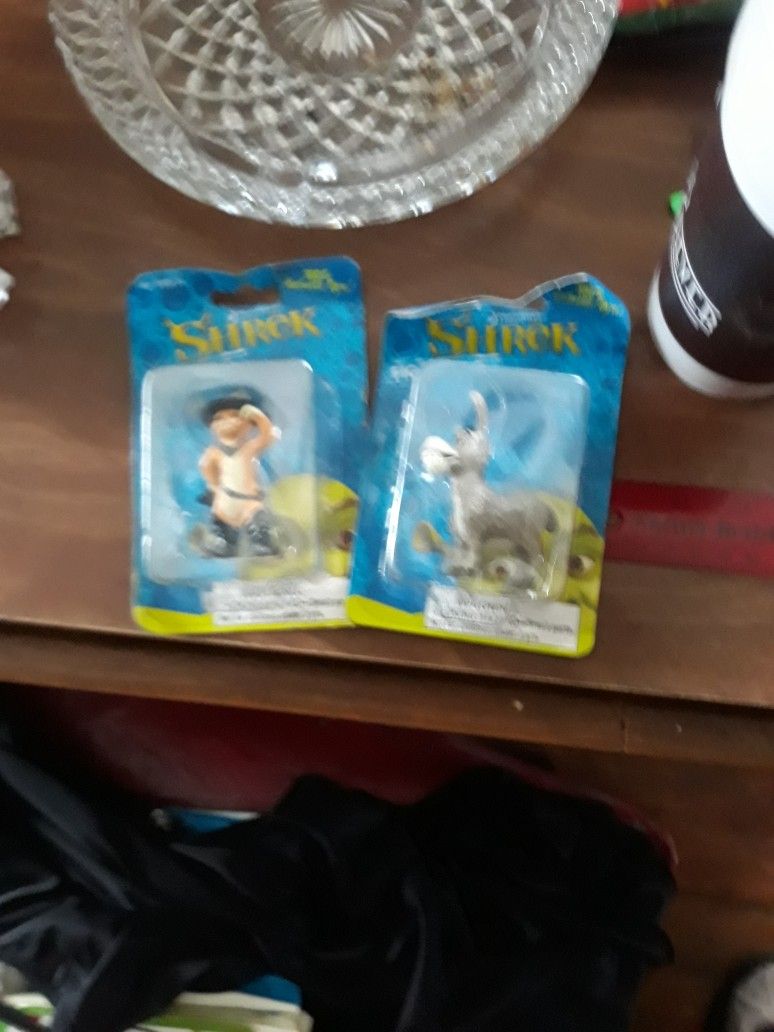 Shrek Collectables 