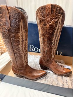 Rock’em brown wide calf snip toe boots 8