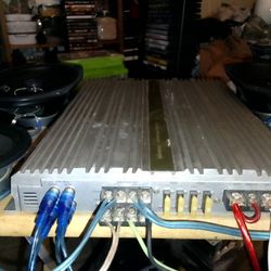 Eclipse PA5422 4/3/2 Channel Power Amplifier 2 Ohms 4 Ohms And 8 Ohms 