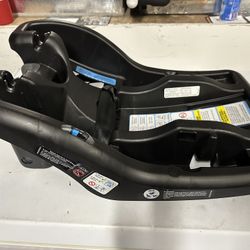 Graco car seat base- 3 available