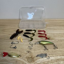 🎣 Beginner Fishing Tackle Box Kit – 18 Pieces (Starter Set)