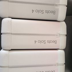 🎧 Brand New Beats Solo 4 with AppleCare+ – Pickup Only