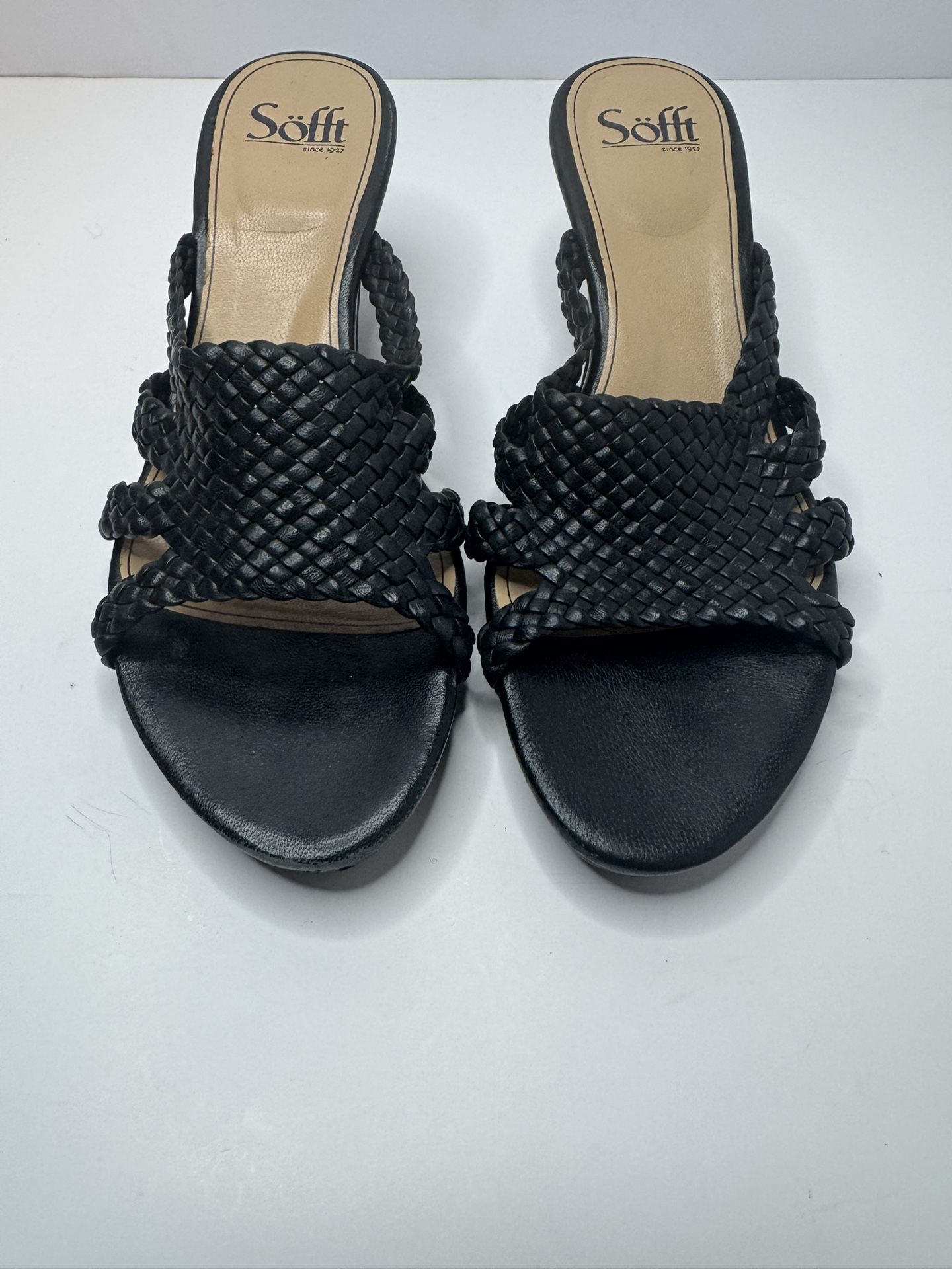 Sofft Woven Black Leather Sandals Size 8.5M