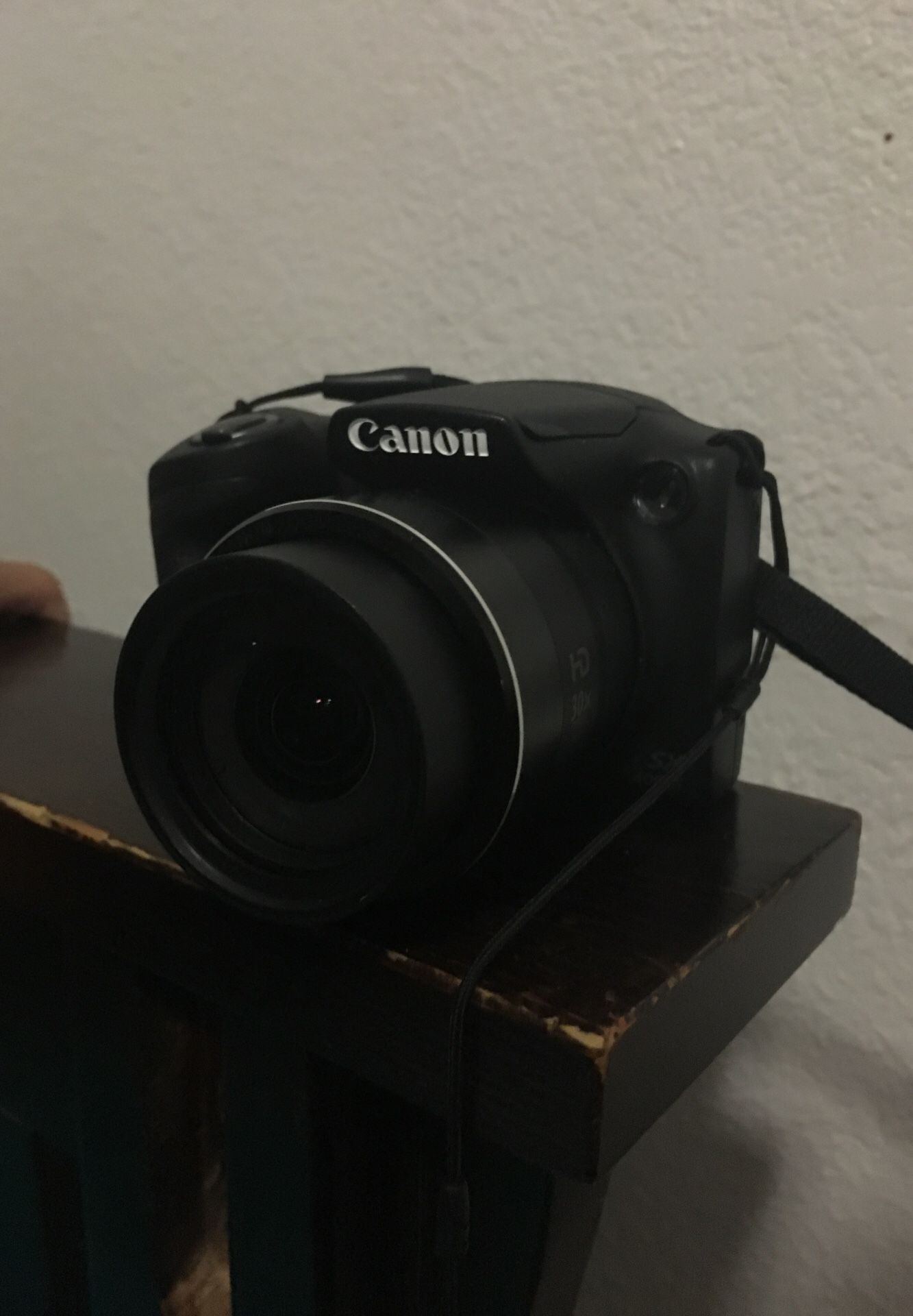 Canon Power shot SX 400 IS good camera