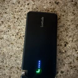Luxtude Portable Charger iPhone Built In Lightning Cable Charger