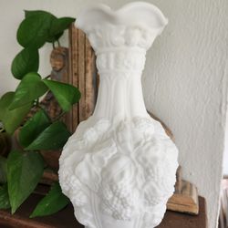 Vintage Imperial Glass Loganberry White Milk Glass