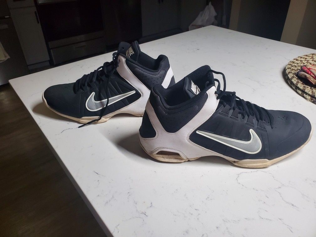 Nike 12 Men High Top Sneakers Black White