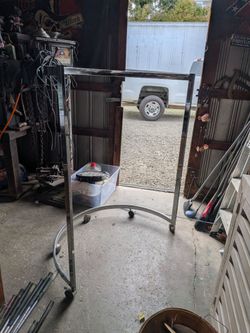 ADJUSTABLE COMMERCIAL C CURVE CLOTHING RACK