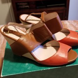 Like Brand New Womens VINCE CAMUTO Wedge Sandals 7.5 