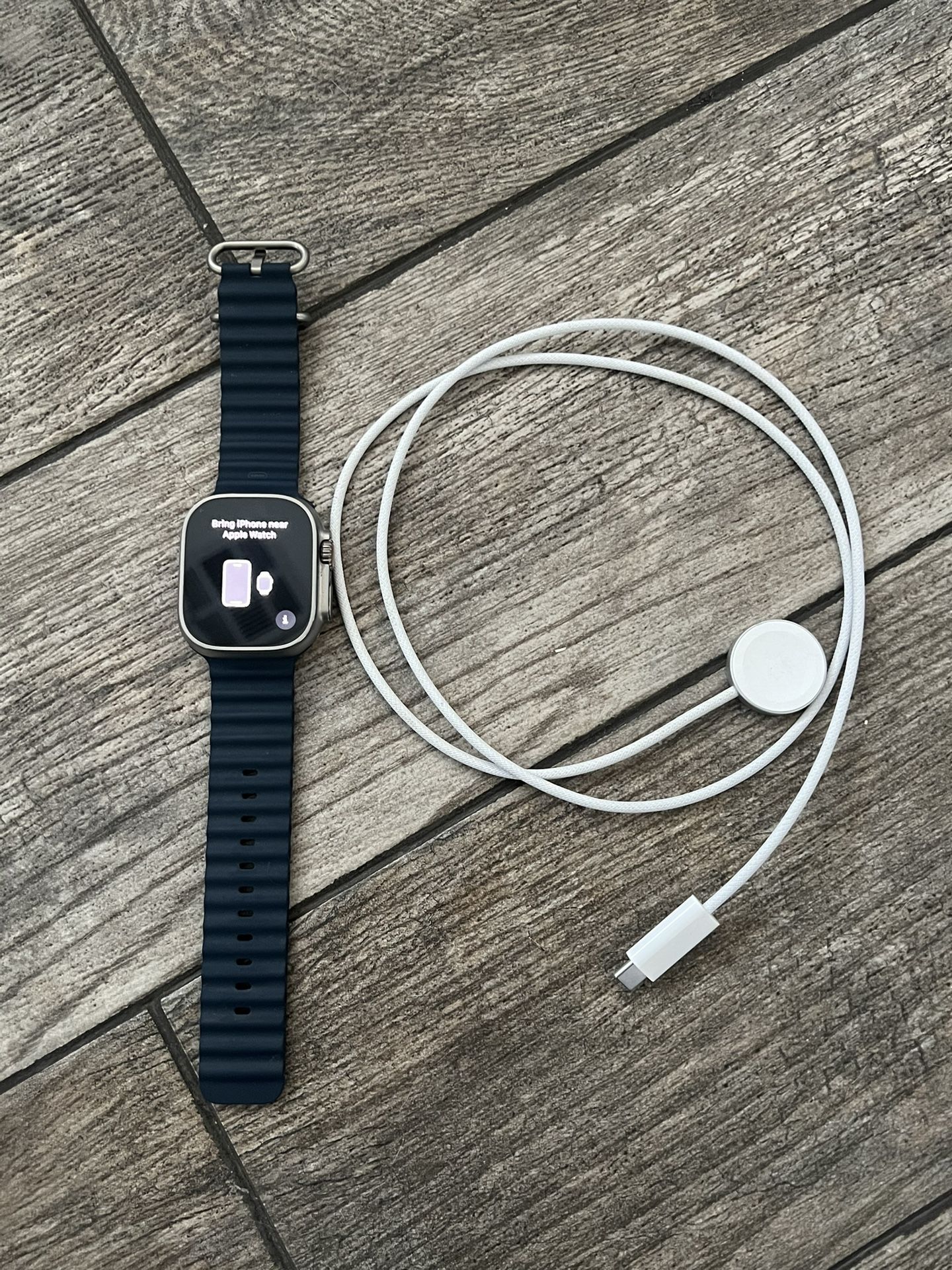 Apple Watch Ultra 2 49mm Titanium with Blue Silicone Band GPS & Cellular