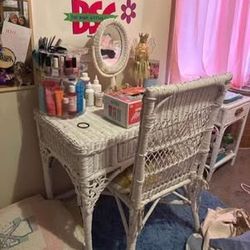 Vintage Wicker Rattan Vanity Desk with Mirror