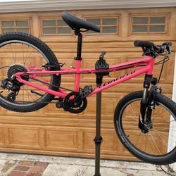 Specialized Hotrock pink 20” Girls Bike