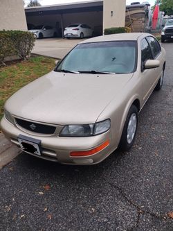 1996 Nissan Maxima SE