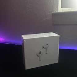 Like New AirPod pro 3s (price Is Negotiable)