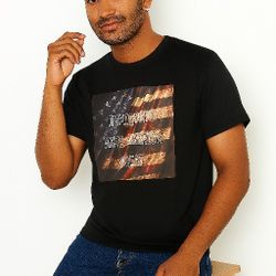 Black IMAG Printed, L lightweight jersey fabric comprising 100% cotton.