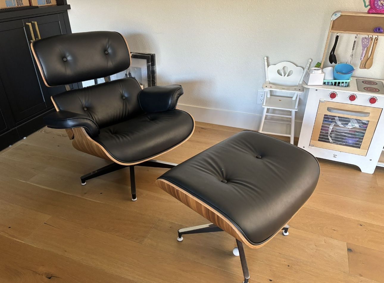 Eames Lounge Chair and Ottoman