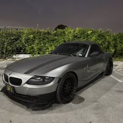 2006 BMW Z4 3.0i