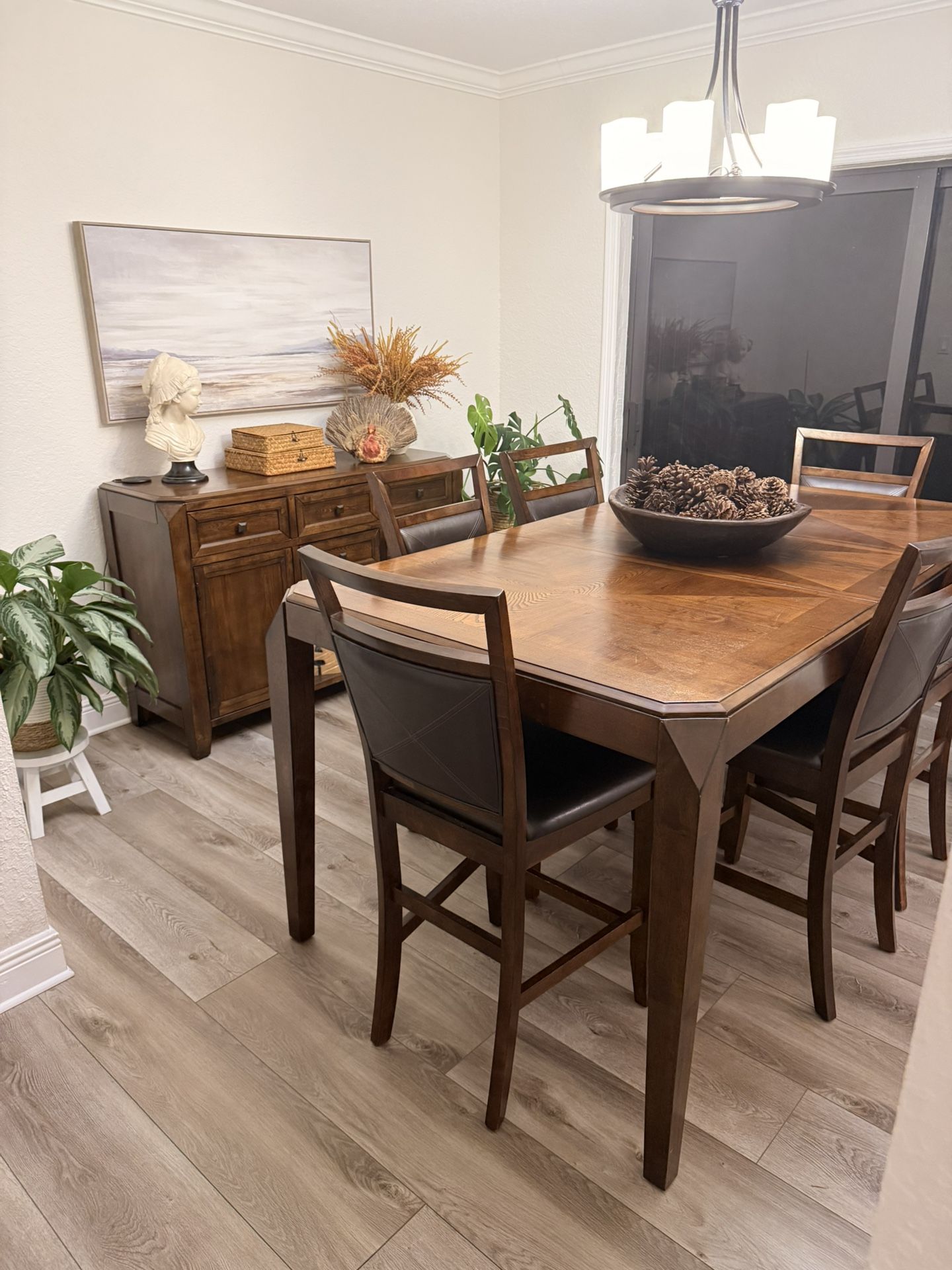 Extendable Wooden Dining Set For 6