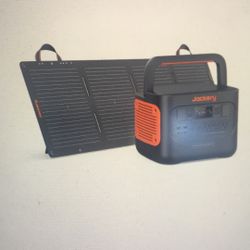 Jackery 880 With Mini Solar Saga Charger . New Cond 