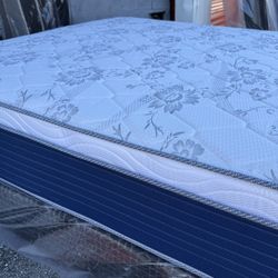 Queen Pillowtop Mattress And Boxspring 