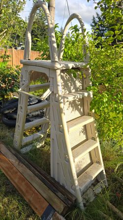 Above ground Swimming pool ladder