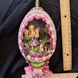 Large Easter Rhea egg With Fairy Garden 