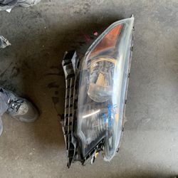 2012-2014 Honda Crv Passenger Headlight