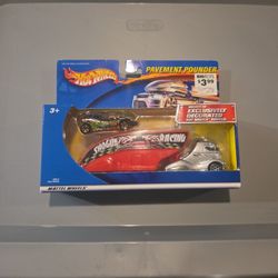 Hot Wheels  Pavement Pounder 