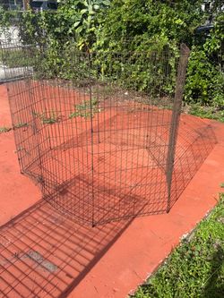 Foldable animal / dog cage