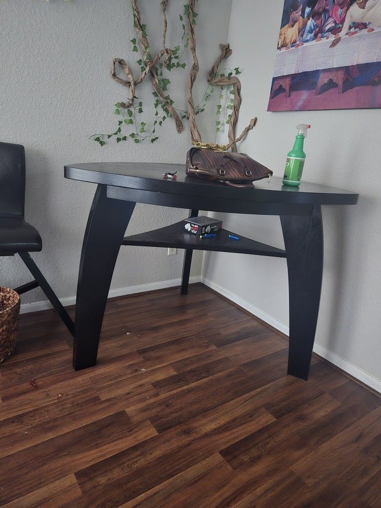 Everything in house must go including furniture