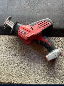 Milwaukee hacksaw