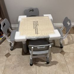 Kids Table And Chairs 