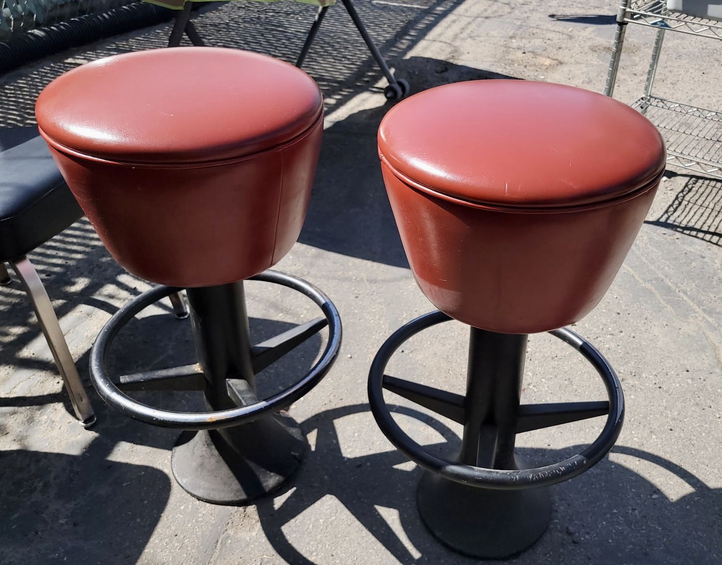 Bolt Down Bar Stools 16 Available 75$ Each