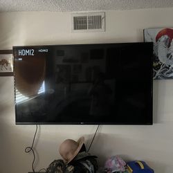 60 Inch LG Tv