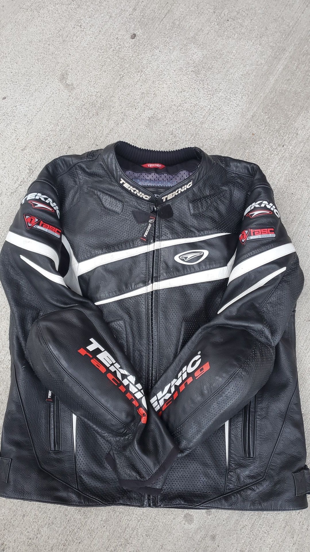 Motorcycle jacket