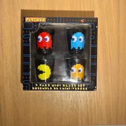 4 Pac-Man Shot Glasses 
