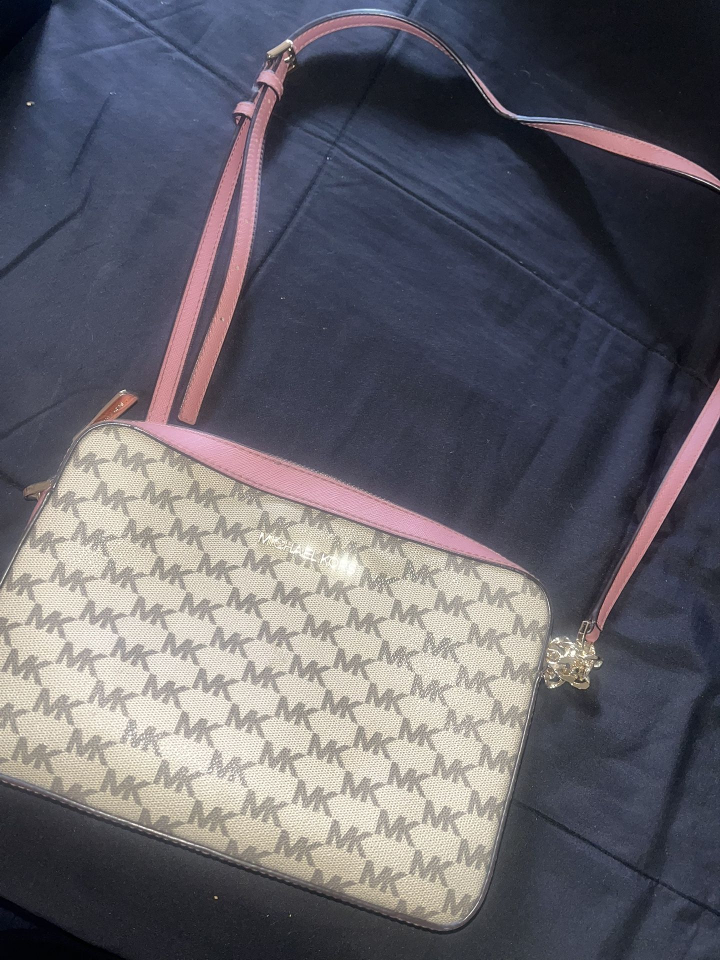 Semi New Mk Purse