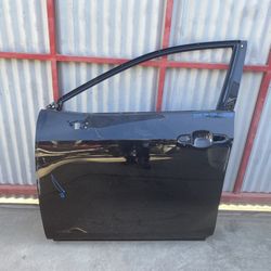 2022-2024 Lexus Nx 350 Left Front Door 